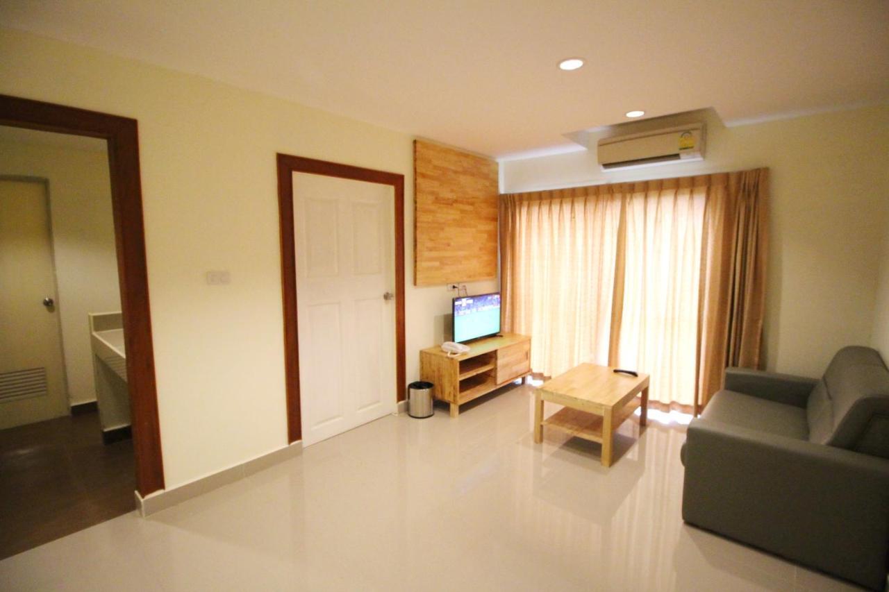 Lee Place Phatthanakan Condo Bangkok Dış mekan fotoğraf