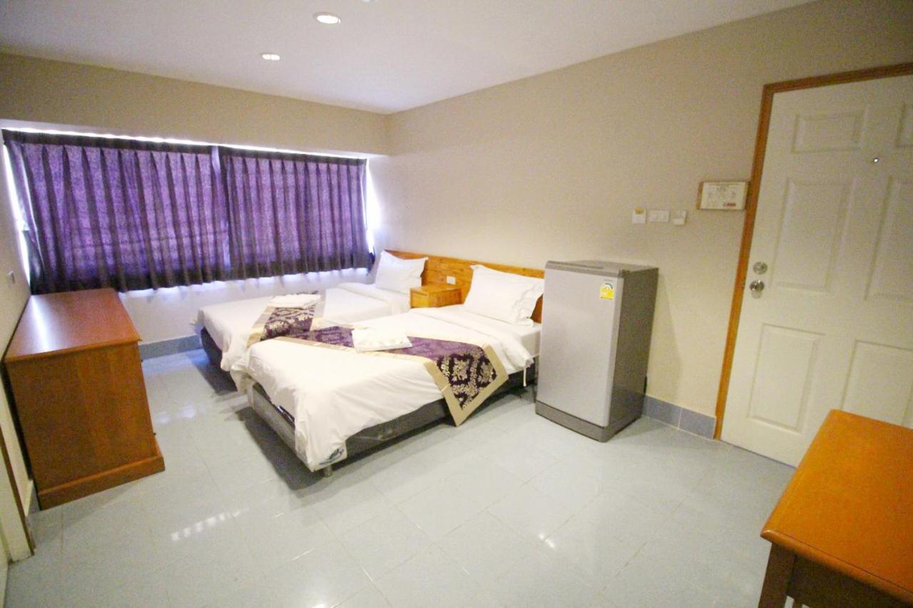 Lee Place Phatthanakan Condo Bangkok Dış mekan fotoğraf
