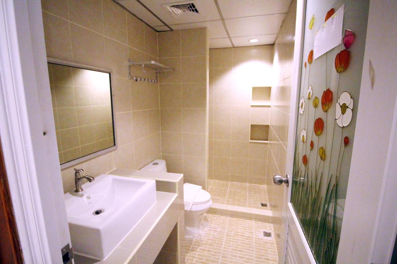 Lee Place Phatthanakan Condo Bangkok Dış mekan fotoğraf